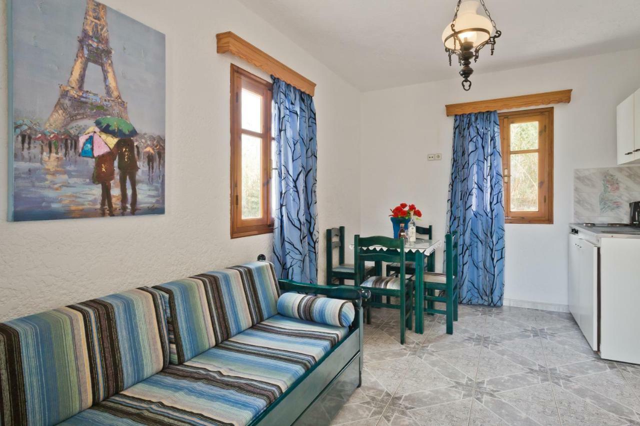 Montemar Studios & Apartments Arkasa Dış mekan fotoğraf