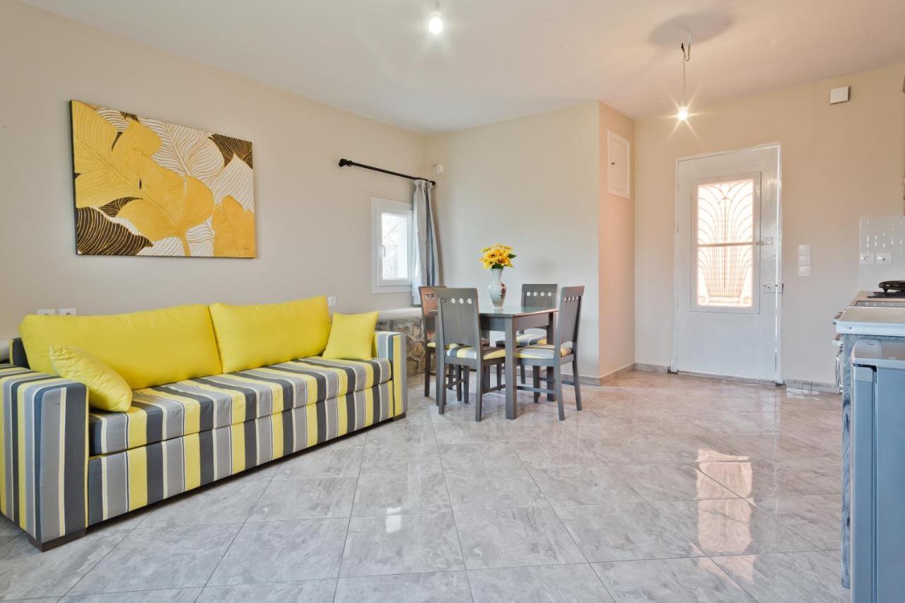 Montemar Studios & Apartments Arkasa Dış mekan fotoğraf